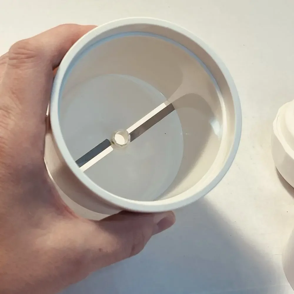 The Pampered Chef Spiral and Slice Vegetable and Fruit Slicer Radishes Zucchini